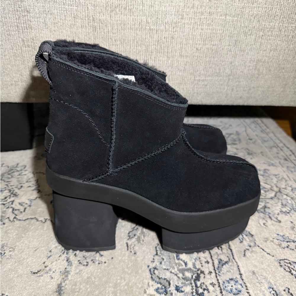 UGG New Heights Platform Mini Boot - Picture 3 of 9